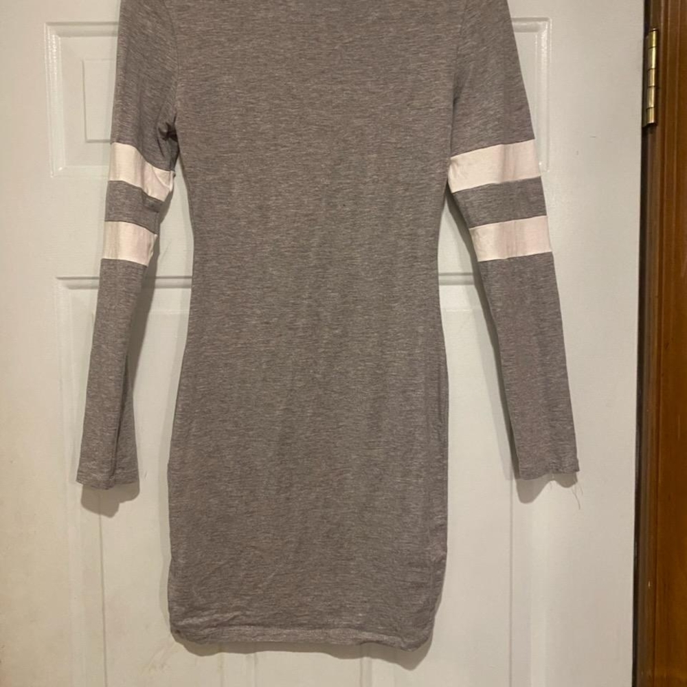Gray Long Sleeve Dress with White Stripes